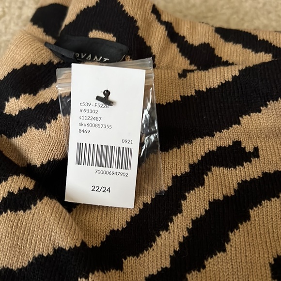 Sweater skirt ❤️ - Picture 3 of 3